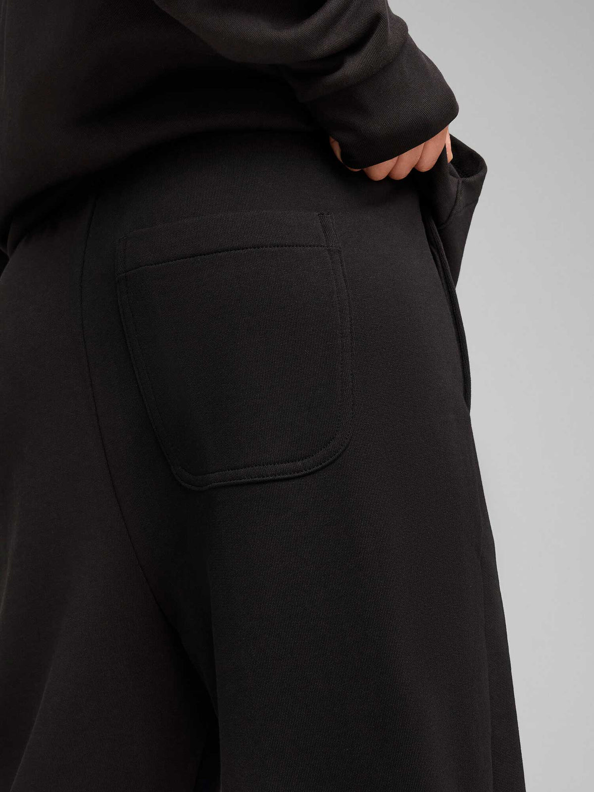PUMA Спортно долнище HER High-Waist Sweatpants cl