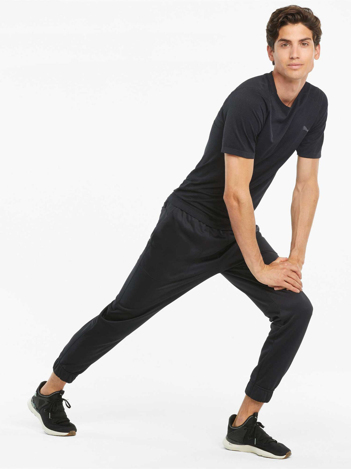 PUMA Спортно долнище TRAIN PWR FLEECE JOGGER