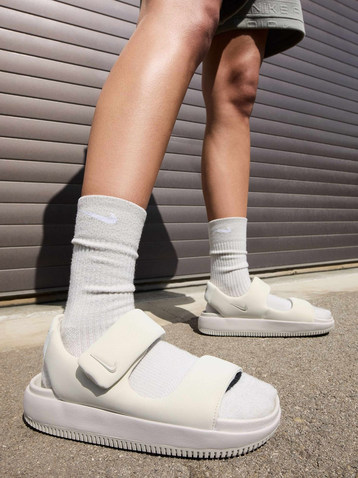 NIKE Сандали W CALM SANDAL