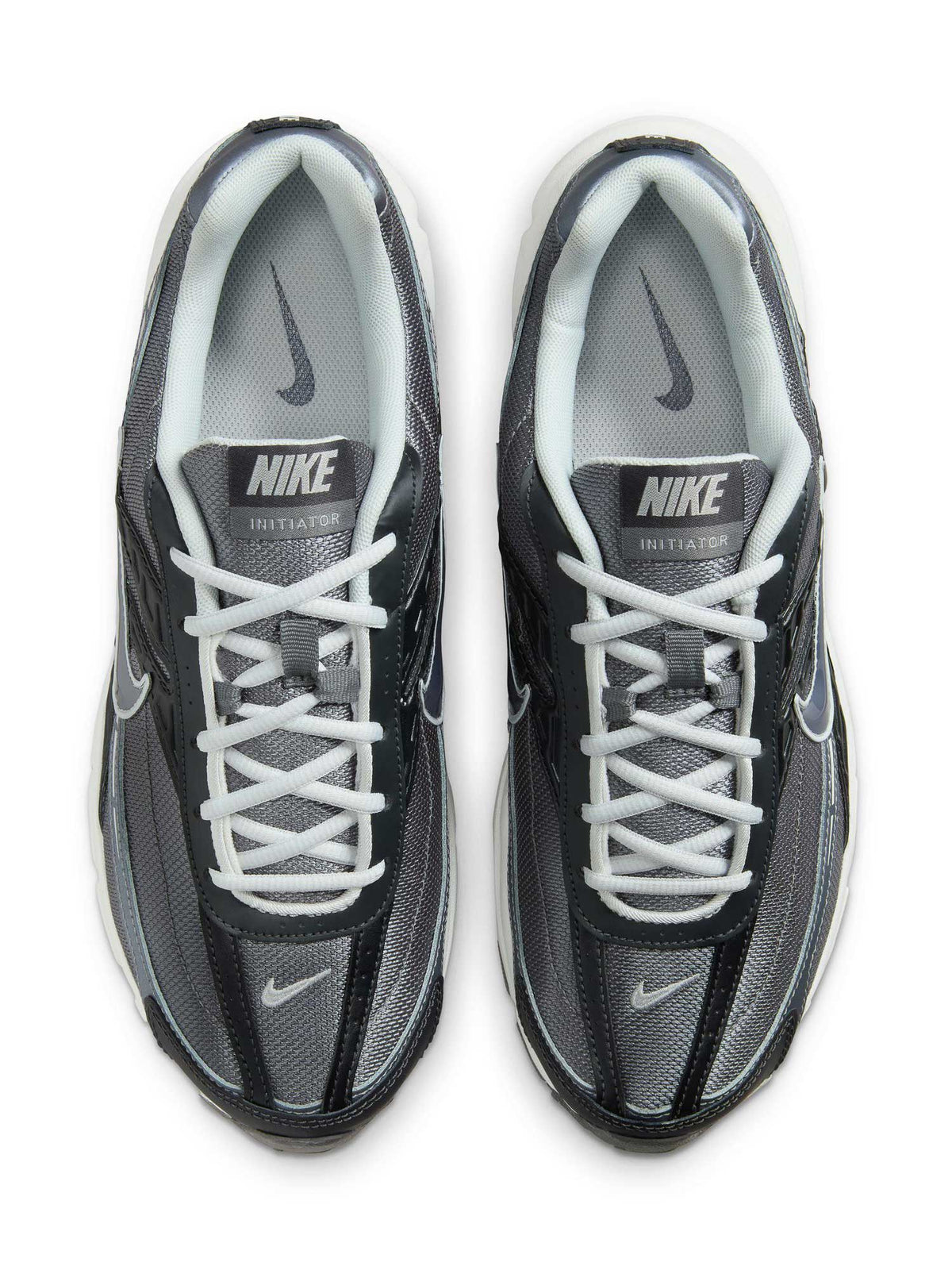NIKE Обувки INITIATOR